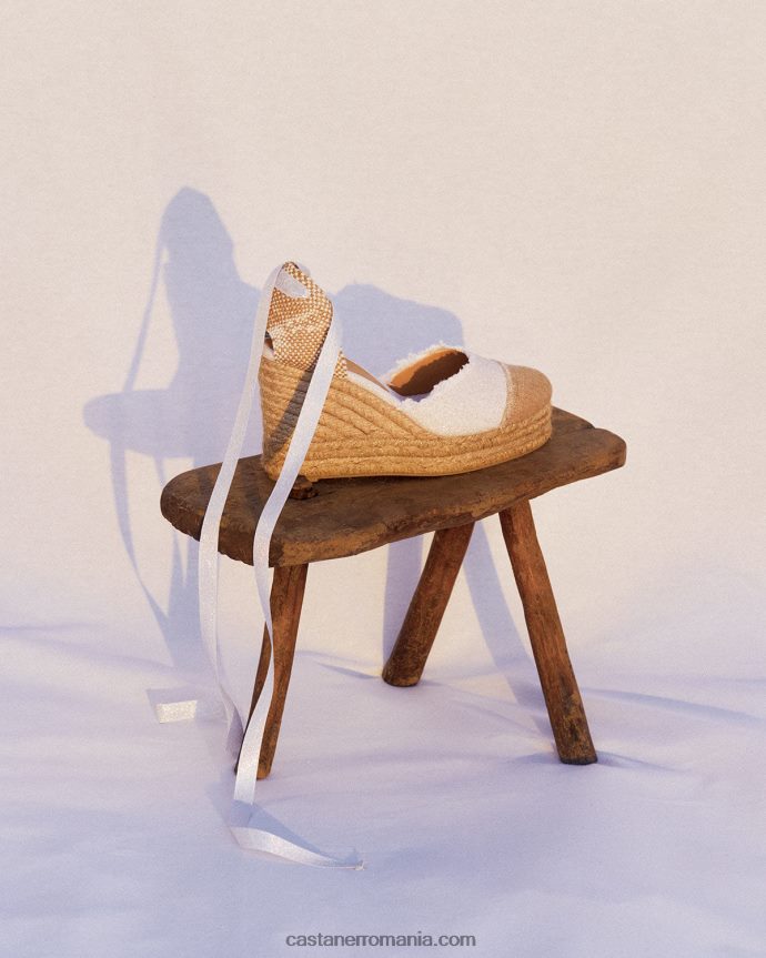 Castaner CATALINA/8ED/032 Femei ALB/AUR 6P2L48279